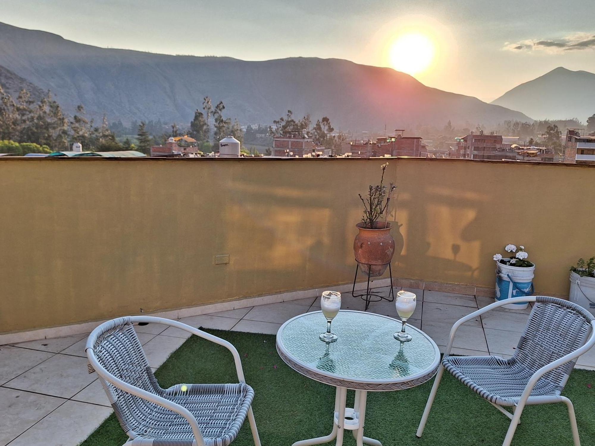 Chaska Valle Inn Urubamba Exteriör bild