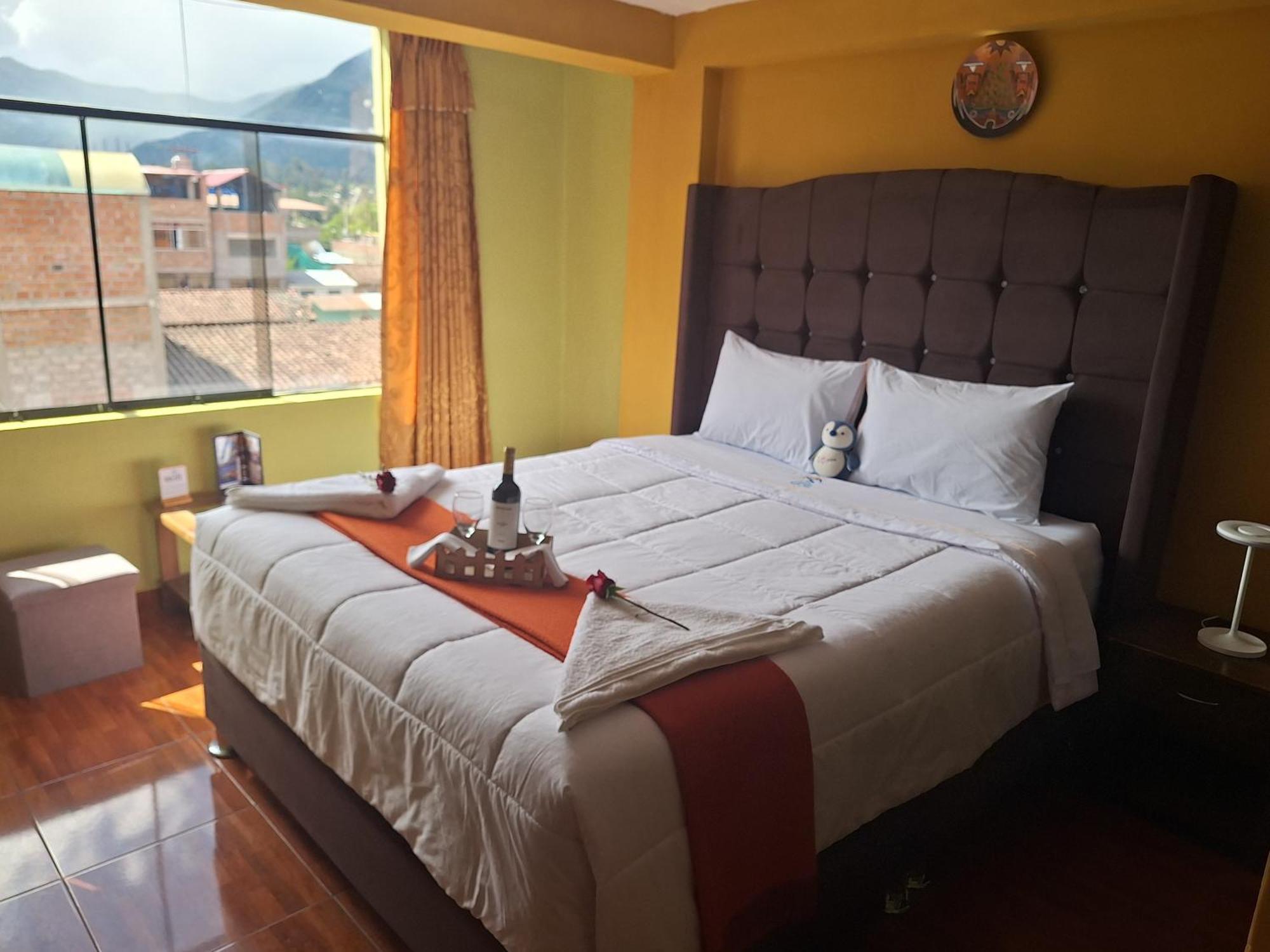 Chaska Valle Inn Urubamba Exteriör bild